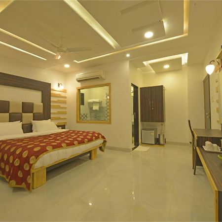Hotel Jp International Аурангабад Экстерьер фото