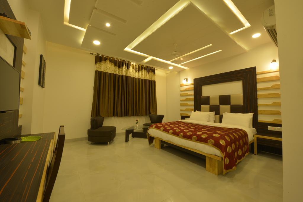 Hotel Jp International Аурангабад Экстерьер фото