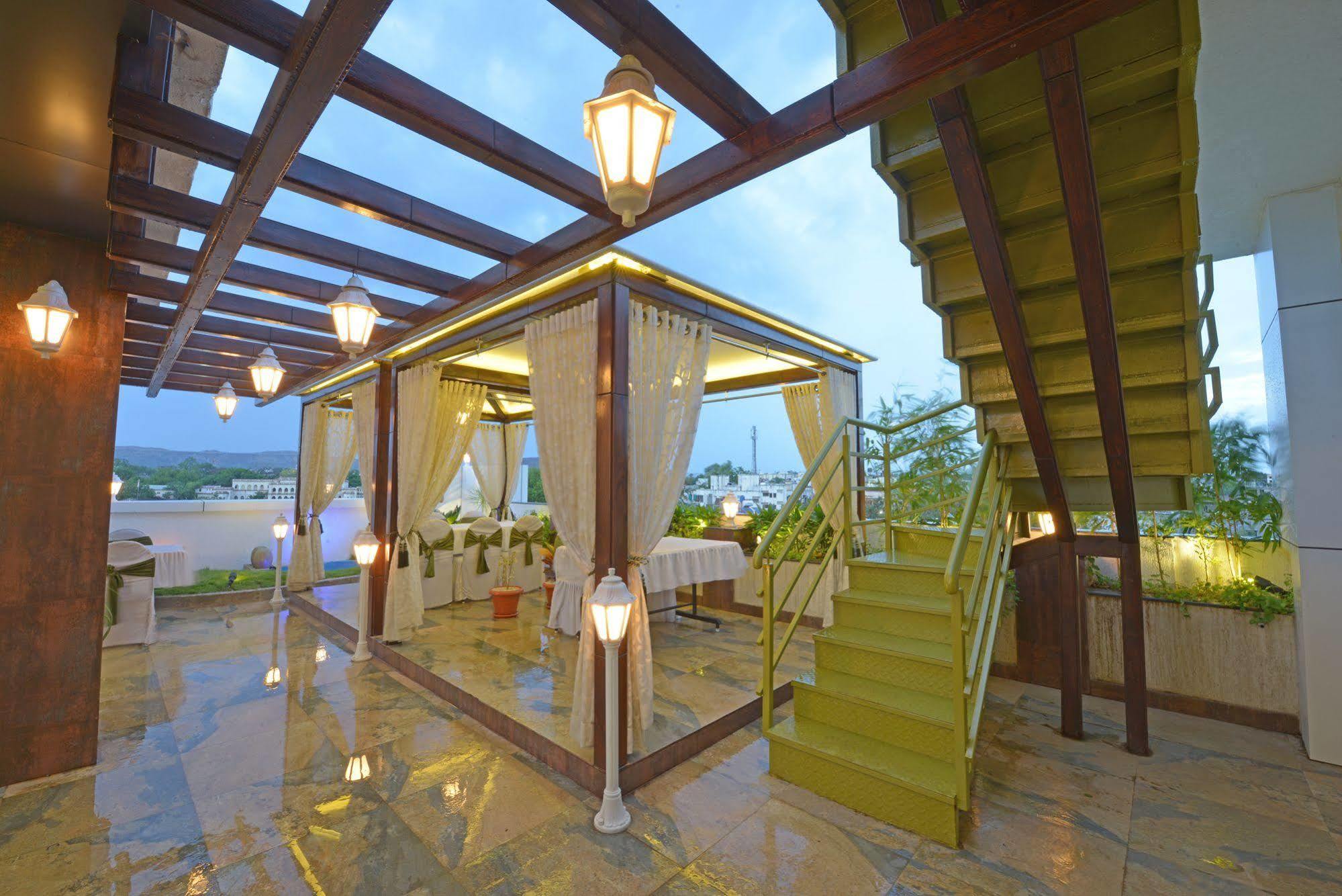 Hotel Jp International Аурангабад Экстерьер фото