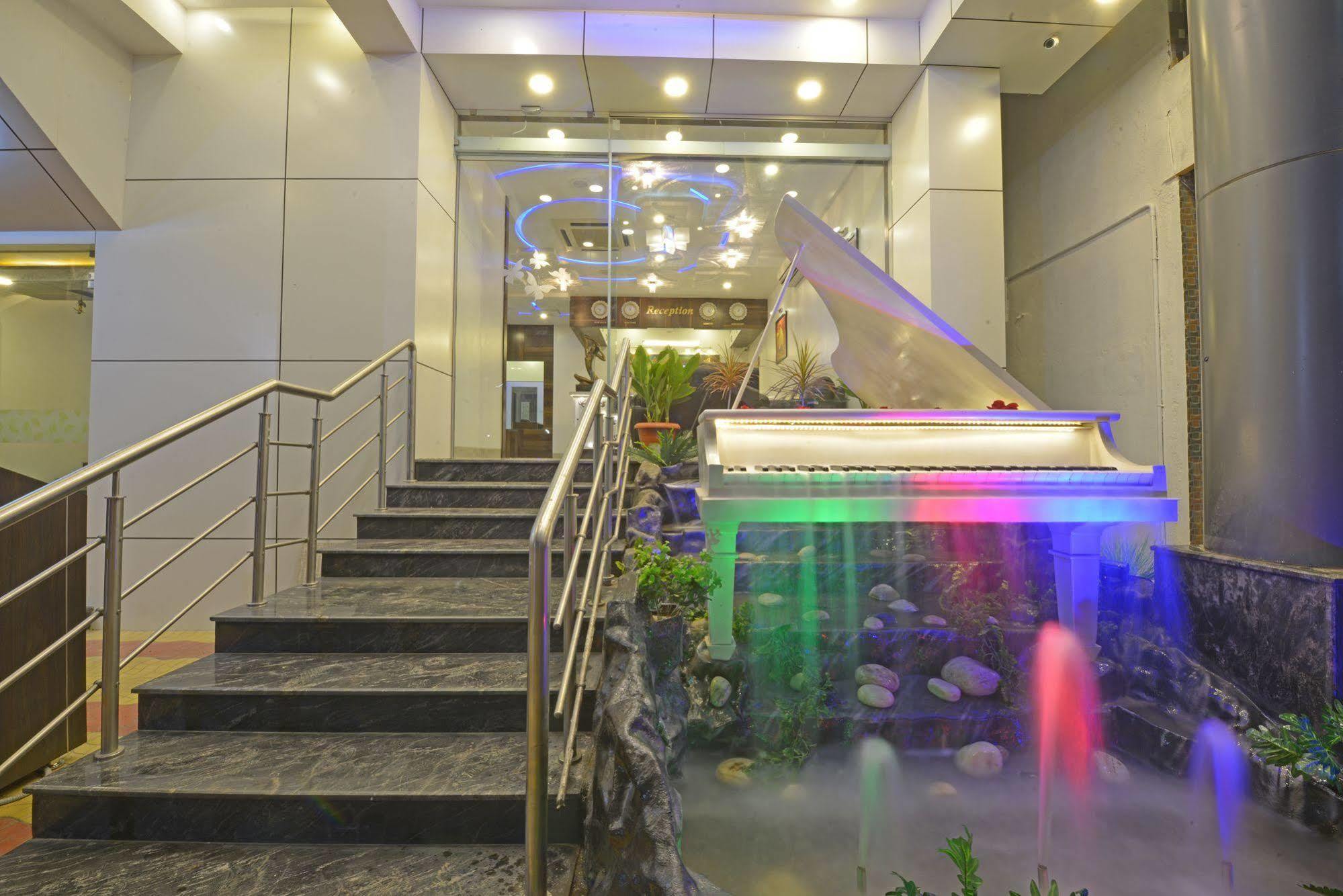 Hotel Jp International Аурангабад Экстерьер фото